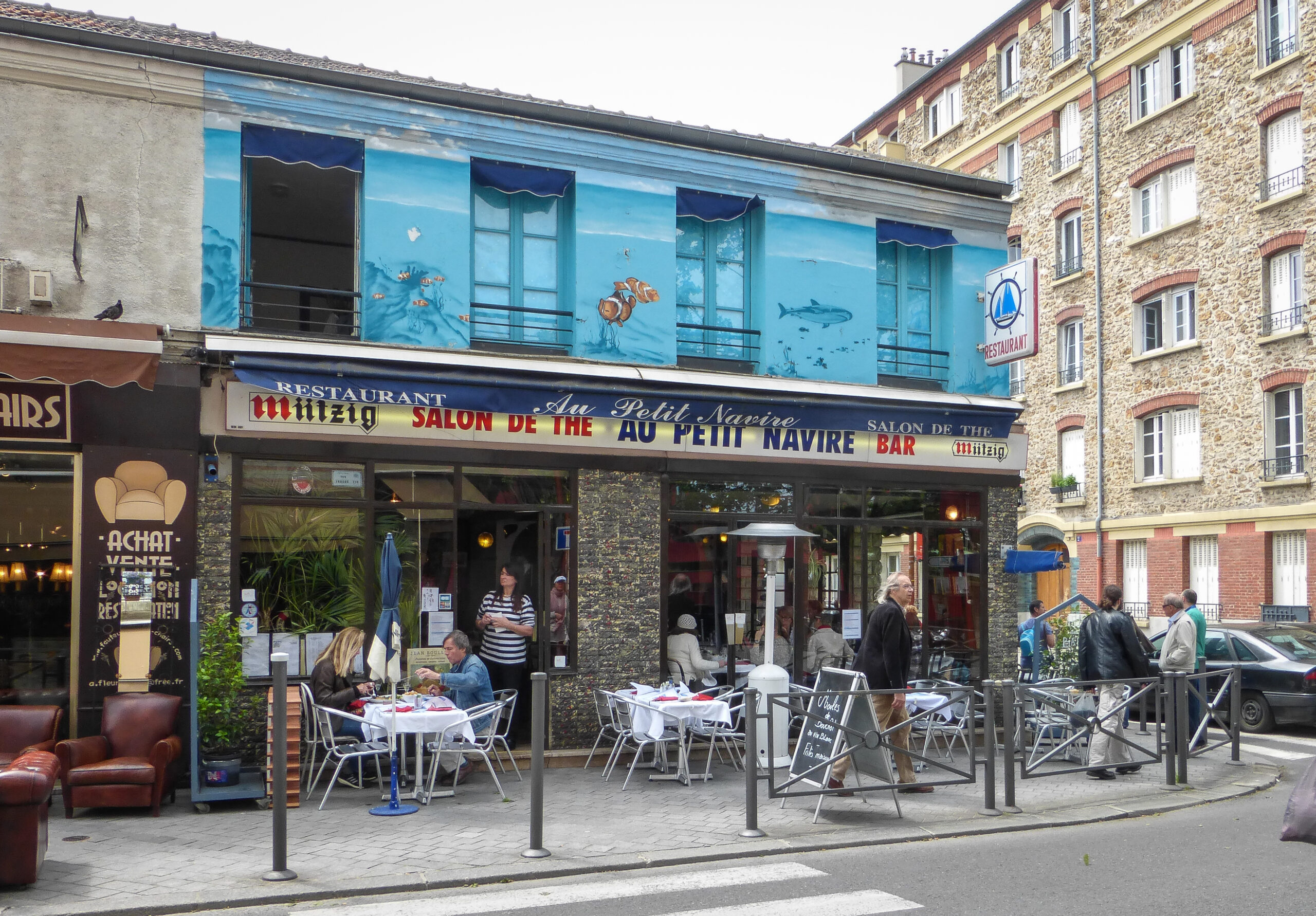 Cafes, Bars & Brasseries of Paris, Part 9